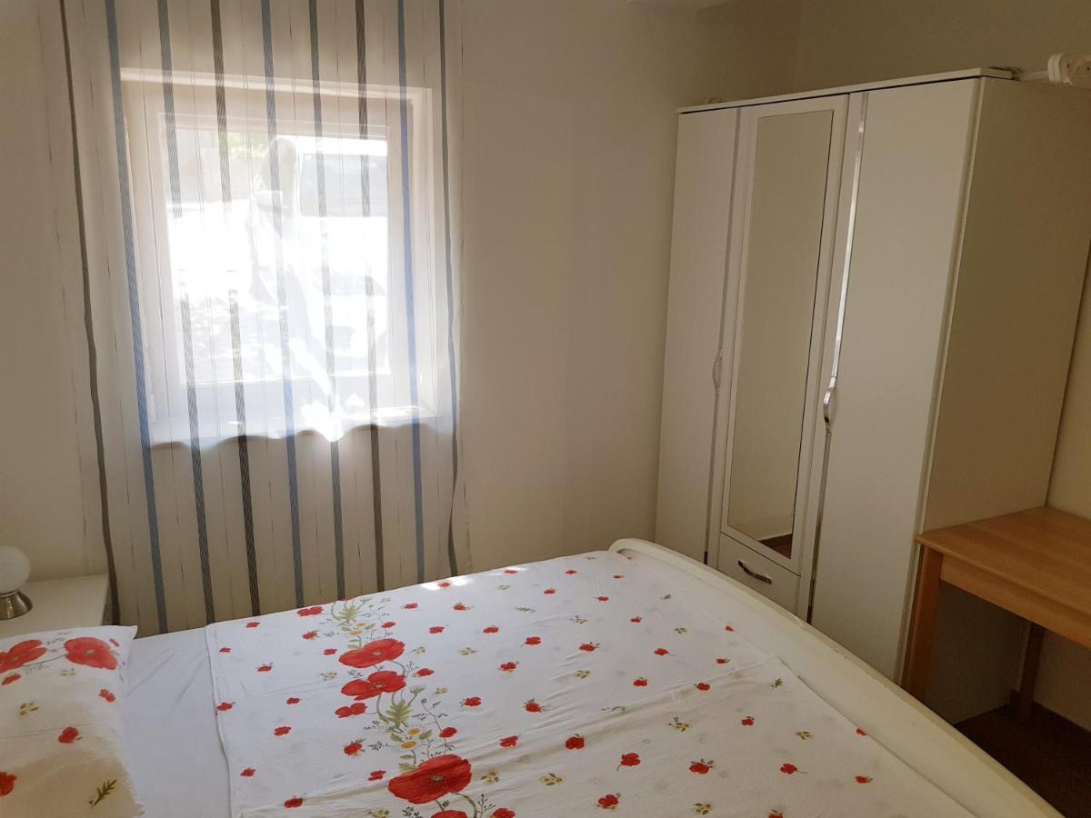 Tisa Apartment