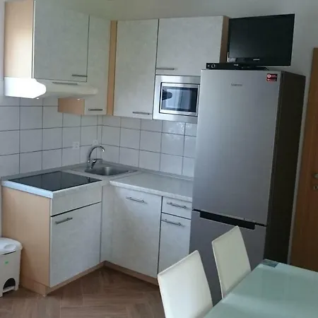 Apartments Vila Tisa Mali Losinj Exterior photo